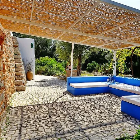 Le Gnizze Country house *